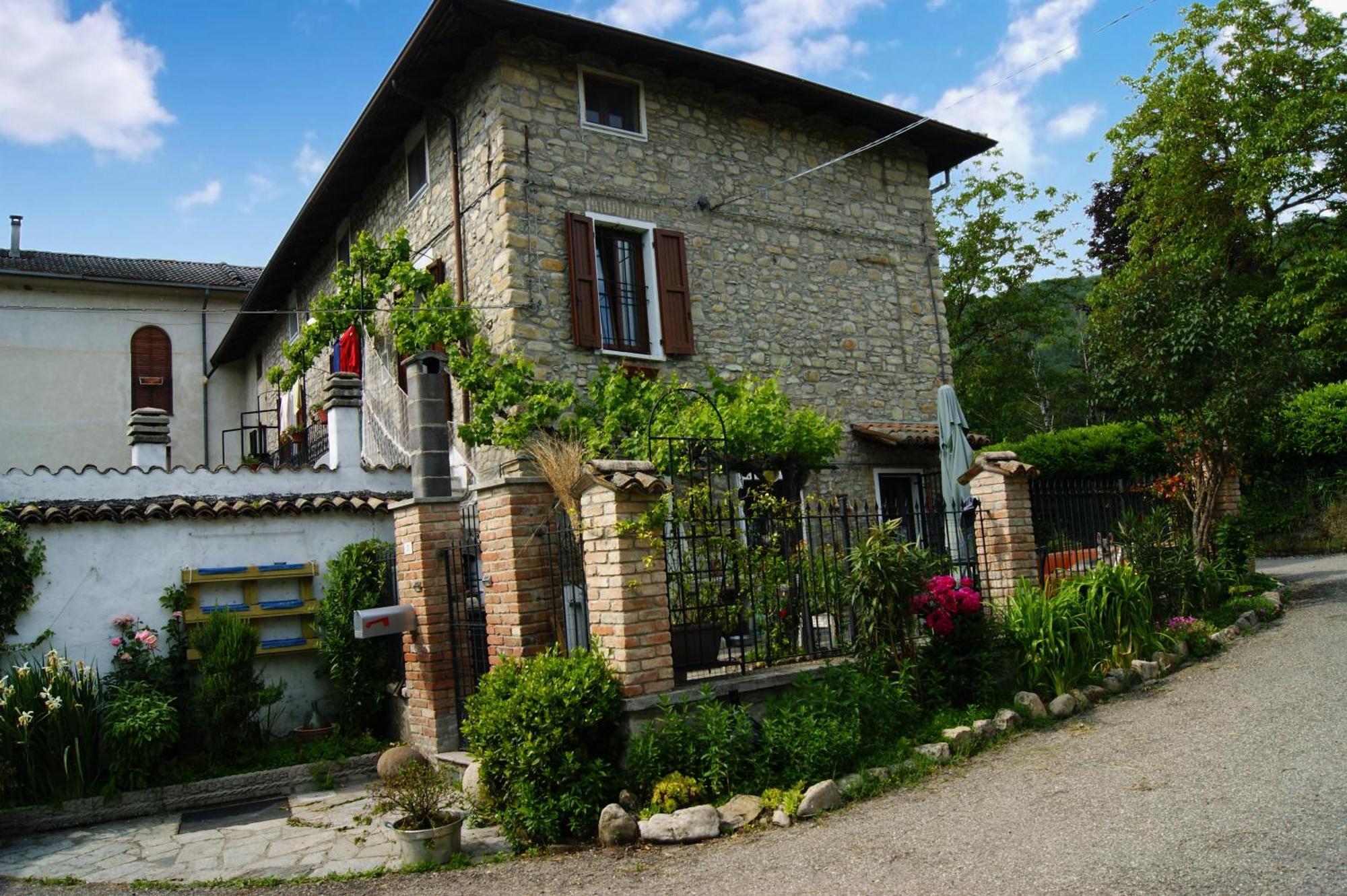 Dulcius Ex Asperis Bed & Breakfast Ponte Nizza Exterior photo